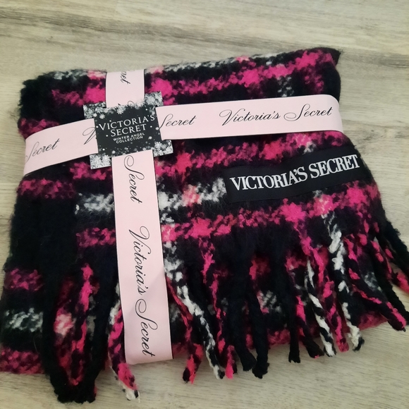 Victoria's Secret Accessories - Victoria's Secret Scarf